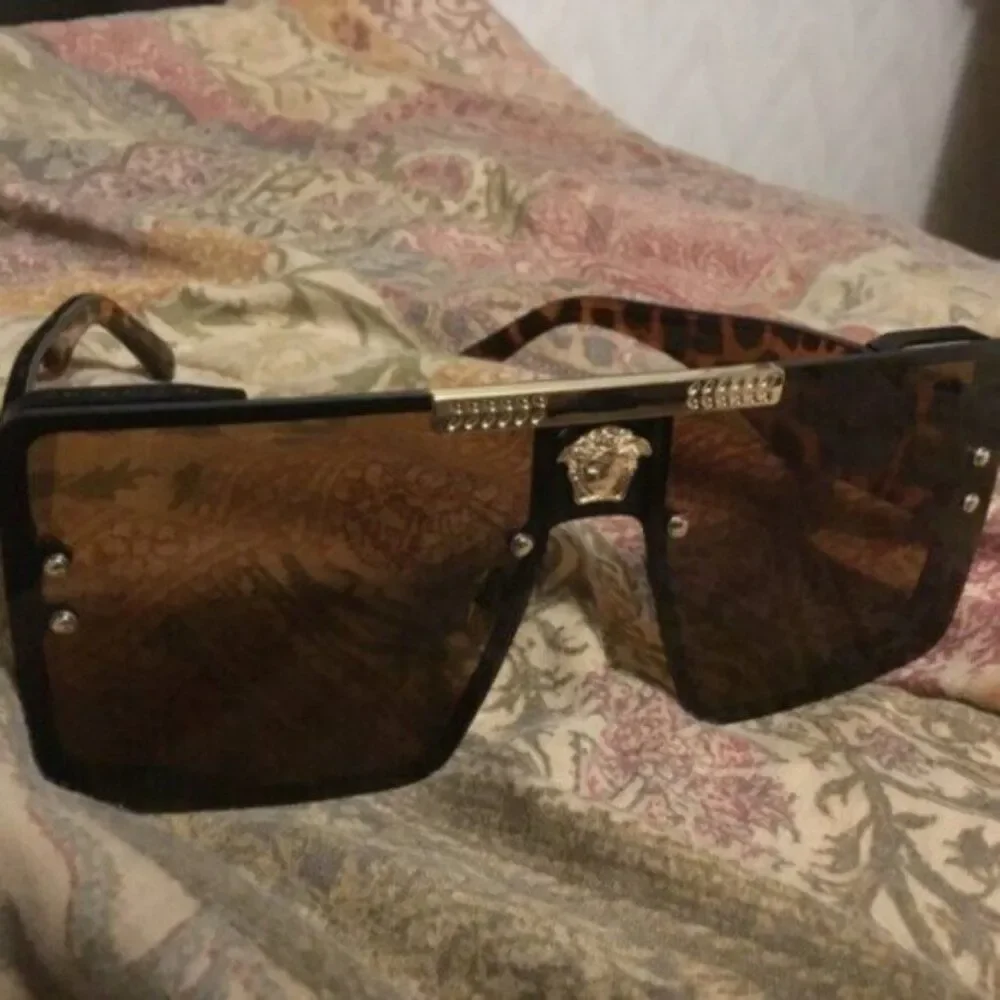 Sunglasses Fashionable Large Square Brown Leopard Black Frame